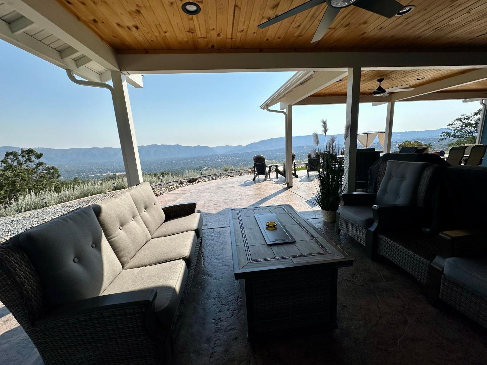 Enchanted Property Near Yosemite, View, Game Room Ahwahnee Exterior photo